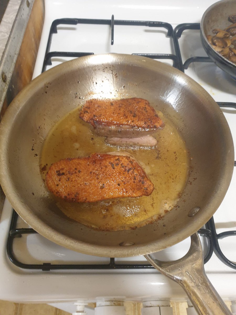 beergutpunter's tweet photo. Sous Vide Crispy Skinned Duck for dinner 😍 #lockdowneats https://t.co/PJv2KUbELo