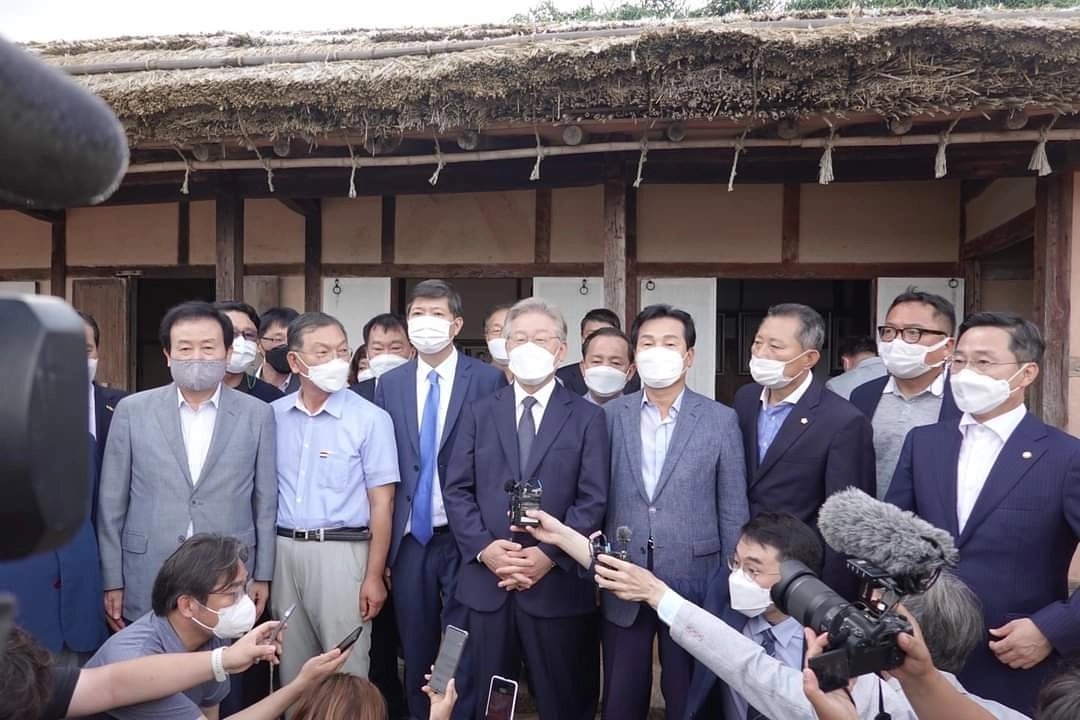 김홍걸 tweet media