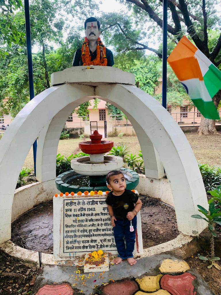 muditpandey09's tweet photo. “Jai Hind” https://t.co/F37gvVRnsk
