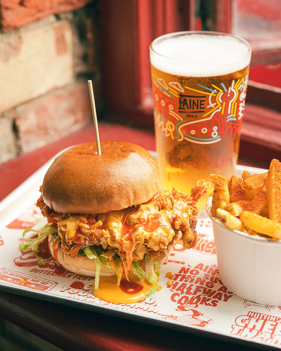 Cheesy Rider, Butch 'Hot Shake' Fries, and an ice-cold pint @thecamdeneye Sunday Sorted 💪 #FriedChickenLovers #LondonEats