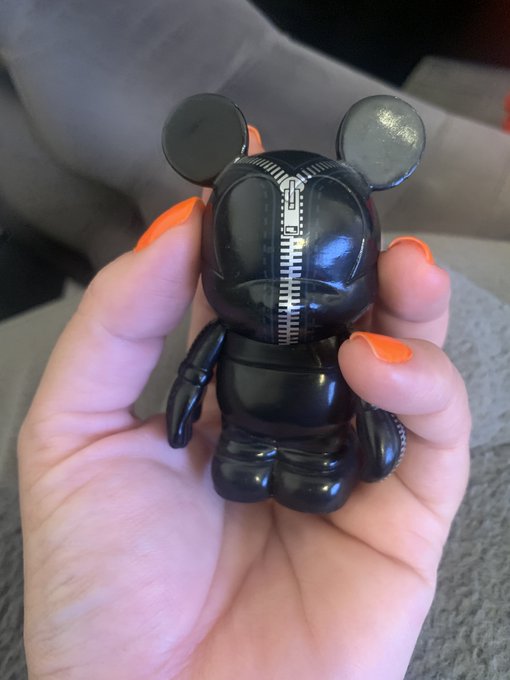 The stuff you find while packing and going through everything... bondage Mickey Mouse?! https://t.co<a href="/tag/hcotw"class="tags"><span>#hcotw</span></a>
