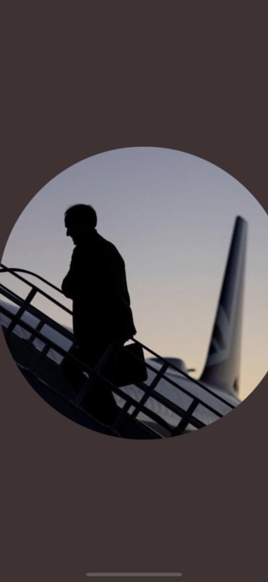 saranaidinecox's tweet photo. ⁦@DominicRaab⁩ profile picture on twitter … just about sums up the situation of this governments reaction to anything I’d say! #run #anotherholiday? https://t.co/uKIeP98iEr