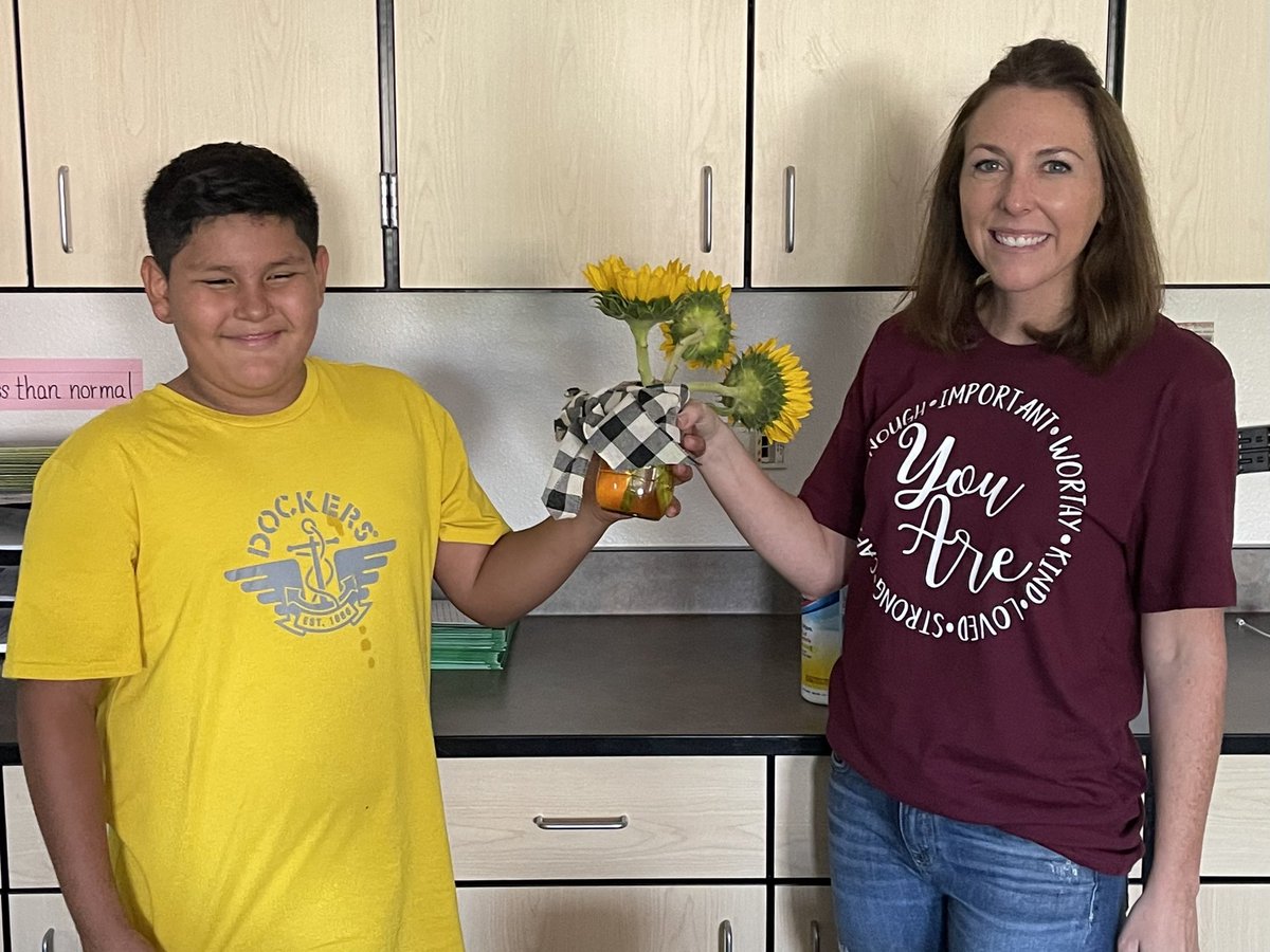 Wishing a very Happy Birthday to our very own Mrs. Deutsch! 🎉