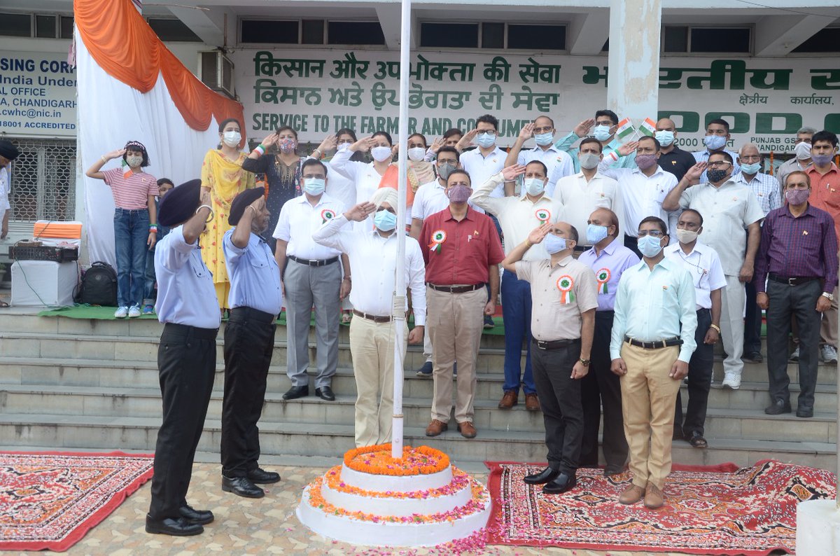 75th Independence Day celebrated at Regional Office Punjab @fooddeptgoi  @Secretary_DFPD @FCI_India @FCI_NorthZone @ANI @DDChandigarh @PIBChandigarh
