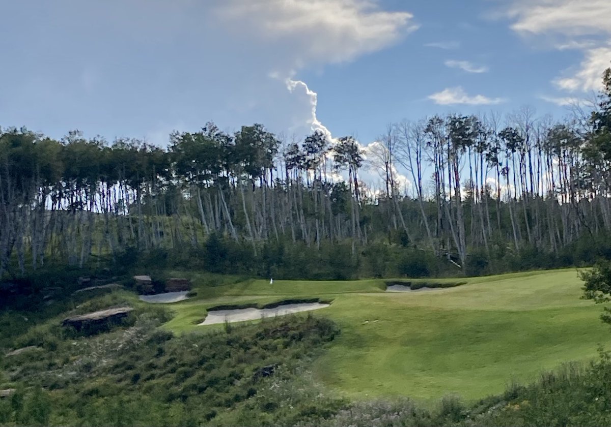 Chieftainboss's tweet photo. Going to be tough to say goodbye to #CornerstoneClub this morning. Great golf with my bro’ at 9000 feet. #hititfar https://t.co/FyKyu26sGs
