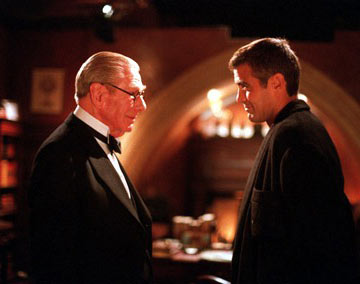 's tweet image. There's only one Michael Gough
#keaton #kilmer #clooney