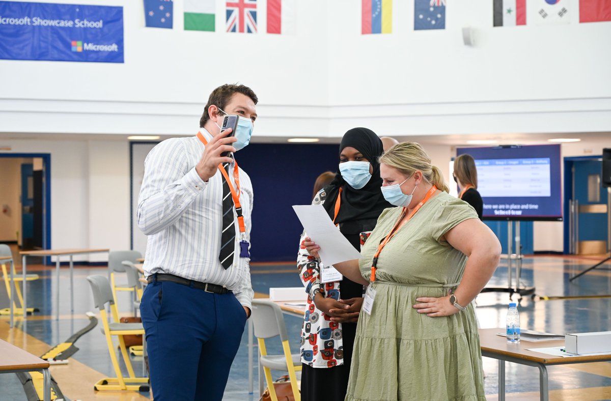 sekqatar's tweet photo. We are excited to welcome our new staff for the new academic year @sekqatar and we look forward to the next few days as we learn about internationalism, the SEK Group and the #ibprogrammes. Welcome! #learnerprofile @iborganization https://t.co/h5HM87eyKi