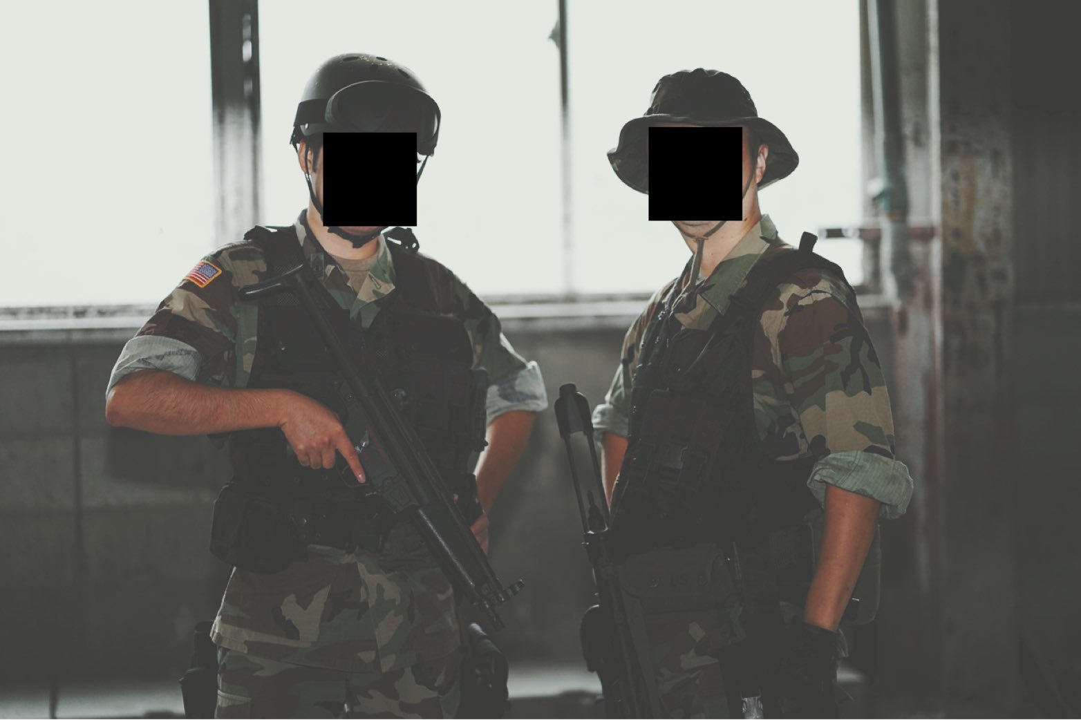 ランボー卿 Guy G Joe Cod工作員風装備 Cod Boシリーズの冷戦期の装備を元に私服の上から1980年代までの装備で組んでみた物 Leみたいに現代の装備品で私服に組むのはよく見るけど古い装備品で組むのはないから新鮮な気がする ランボー調べ T Co