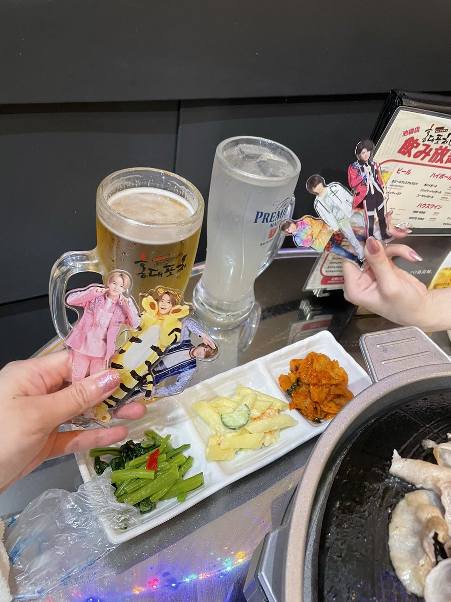 ryuria328's tweet photo. 昨日はなーちゃんとサマパラ行ってみじゅき拝んで、今日はゆみちゃんと六本木🥰ずっと雨で悲しい😇 https://t.co/A8ubSCXQka