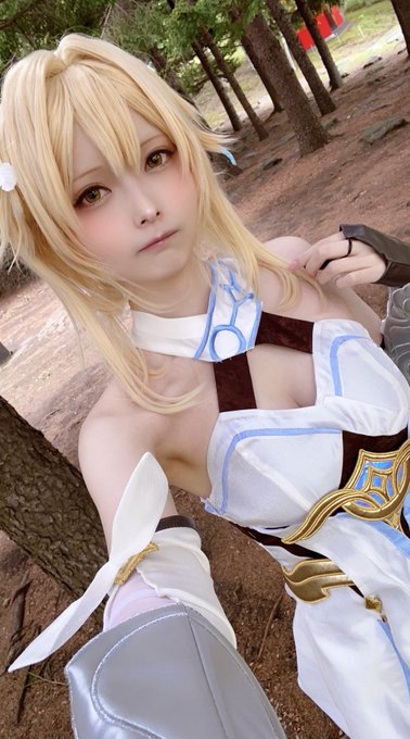 Twitterのコスプレ画像11