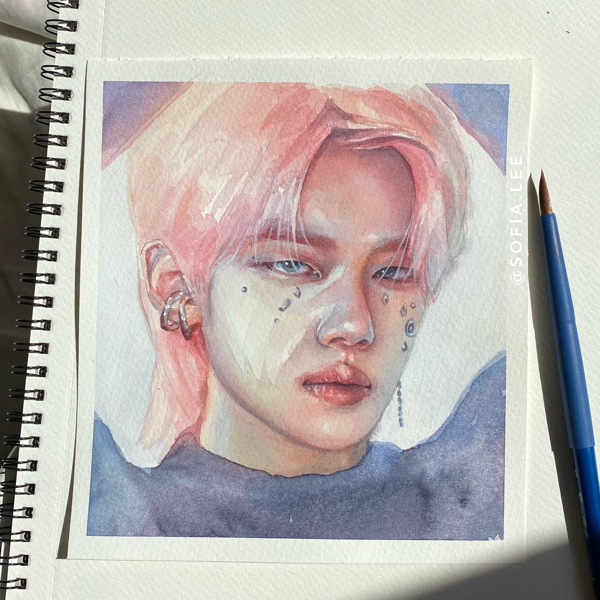 SofiyaLee15's tweet photo. I mean … he is like a fairy 🤭 #txt #YEONJUN https://t.co/sjjJJOJ9Gl
