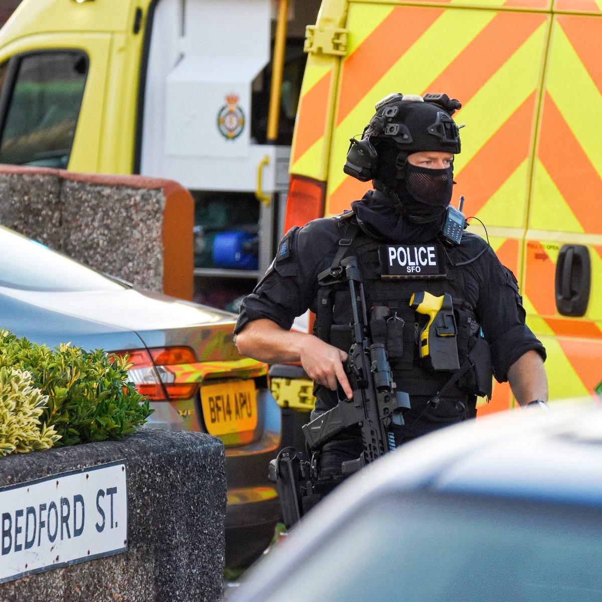 tacticalporn's tweet image. 🇬🇧Specialist Firearms Officers responding to a shooting incident in Plymouth, Devon, August 12, 2021.

#SFO #TacticalUnit #MCX #FerroConcepts