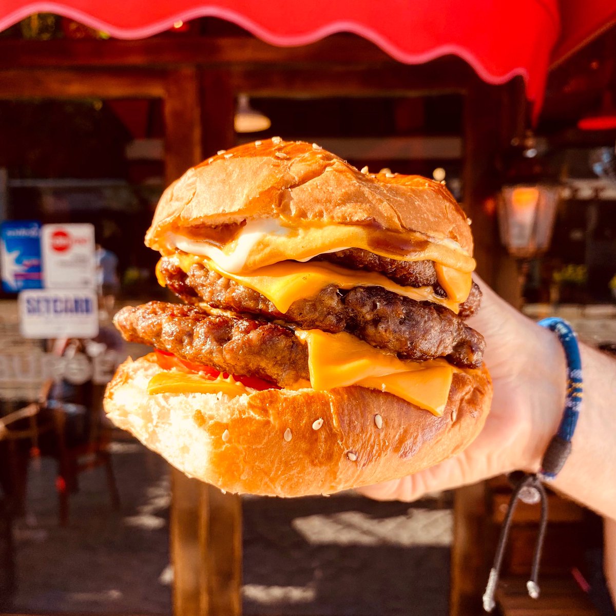 Schön aşkı #birbaşkadır ❤️🍔❤️