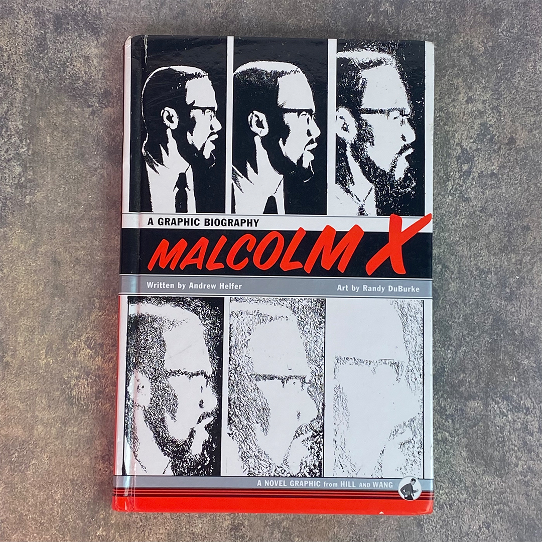 ByAnyReads's tweet photo. Stumbled across this Malcolm X graphic novel when a friend dropped off a bin full of random books. This 💎 was in the pile. 

#ByAnyReads #BookClub #Bookstagram #BlackBookstagram #MalcolmX #GraphicNovel #ByAnyMeans #ByAnyMeansNecessary #BookCollection #BlackAuthors https://t.co/e4ZVzUbGJG