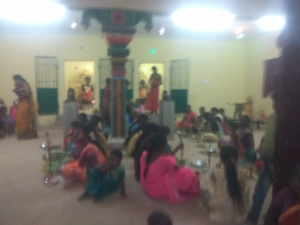 AshramTN's tweet photo. விளக்கு..பூஜை.செங்காட்டுபுத்தூர் https://t.co/q5SSv5iWx0