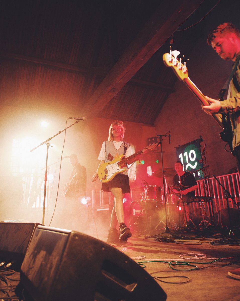 - ̗̀abbie ozard ̖́- tweet media