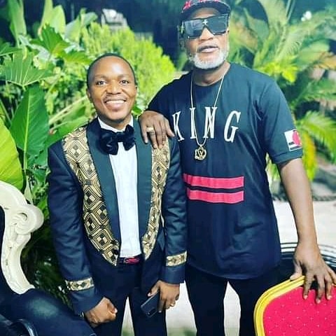 FMLarousse's tweet photo. Retrouvez-moi en tant que producteur de la chanson #CELEBRATION @slm_libendeboyz X @KoffiOlomide_MM

40% de recettes récoltées par BALMA CORP sur le projet seront déversées dans la Bourse #MAHAMBA, scolarisant les enfants orphelins de militaires décédés dans les combats à #Beni https://t.co/42um30mfVZ