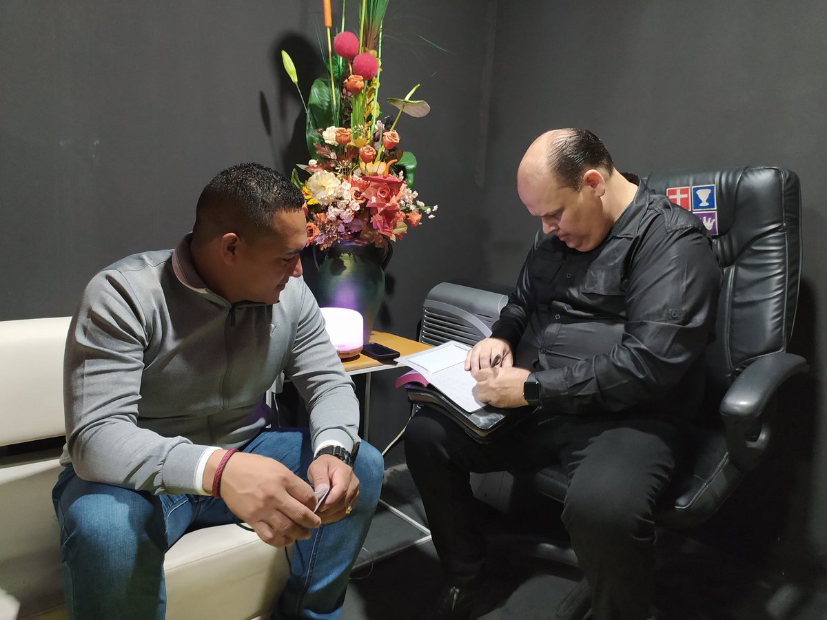 Circuito3SUCRE's tweet photo. #CuidarseEsLaClave #Domingo
Aquí nos encontramos desde la Iglesia Cuadrangular de Cumaná escuchando la palabra de Dios : «Antes que clamen, responderé yo; mientras aún hablan, yo habré oído». Isaías 65:24 #Dios #GloriaAlPadre #IglesiaCuadrangular https://t.co/gn9vR1Sq10