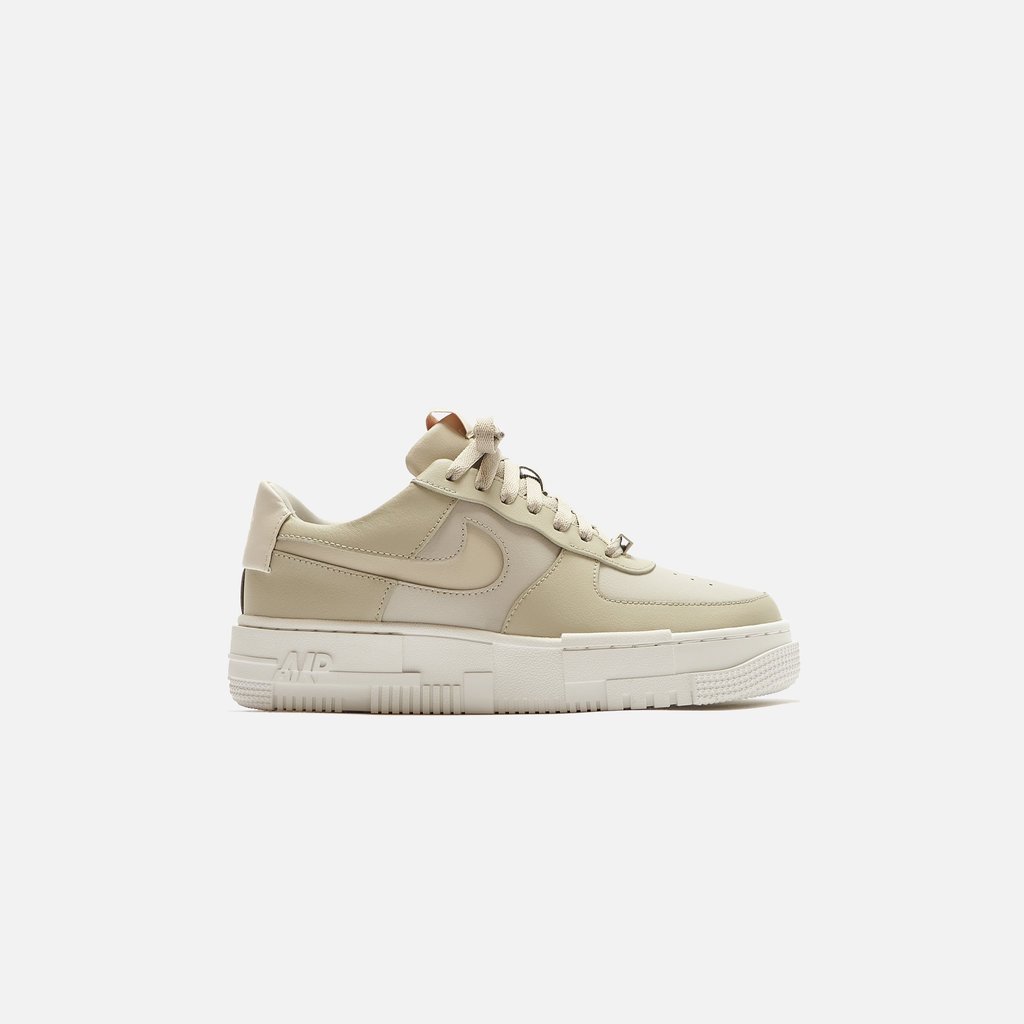 Nike WMNS Air Force 1 Pixel - Light Stone / Light Bone / Summit White / Pale Coral dlvr.it/S5hGnp