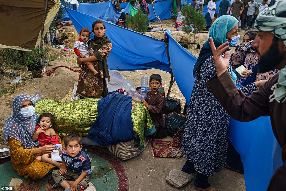 AndyRob06's tweet image. It is with a heavy heart that I watch the tragic events unfold in Afghanistan &amp;amp; it leaves me lost for words. We call on the international community not to turn a blind eye, &amp;amp; demand immediate support for the vulnerable people who need it most.#Afghanistan #resilience #support