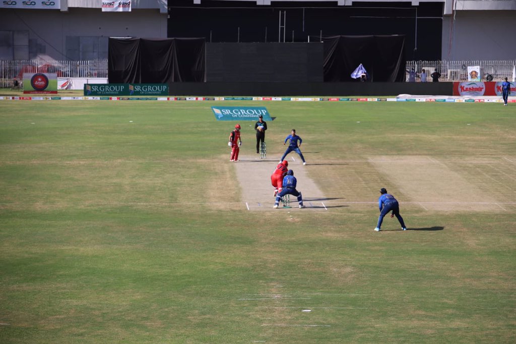 PhotosPakistan's tweet photo. Some glimpses from today’s match in KPL between #MirpurRoyals owned by @sulemanrazauk and Overseas Warriors. 7 https://t.co/7PwEA4ELHd