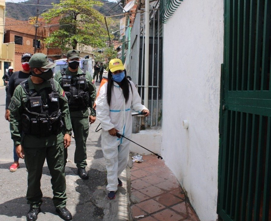 INGEFANBoficial's tweet photo. 📢 #LuchaContraLaCovid19 
Terminando la seamana de #CuarentenaConsciente El Método 7+7 es efectivo para cortar la cadena de contagios comunitarios. Se consciente, no relajes las medidas de bioseguridad para la Prevención. 
¡Sabemos cómo hacerlo!
¡Cuidémomos! 
#FelizDomingo https://t.co/z0umpVi9UG