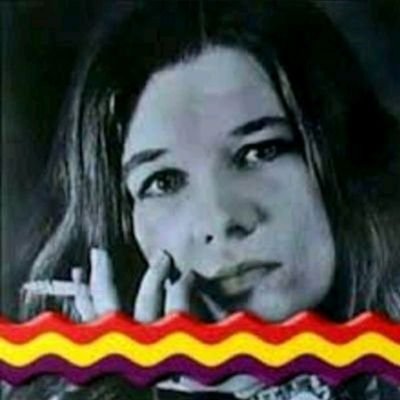 El señor Twitter, con la inestimable ayuda de sus fieles y aburridos reportadores, elimina las cuentas q no le gustan cómo piensan.
Hoy le a tocado a Rakel, mñn serás tú o yo.
Por favor sigue a <a href="/RakelAntifa/">Rakel 🔻</a> y dale a like o RT a esto para impedir q nos silencien 💪