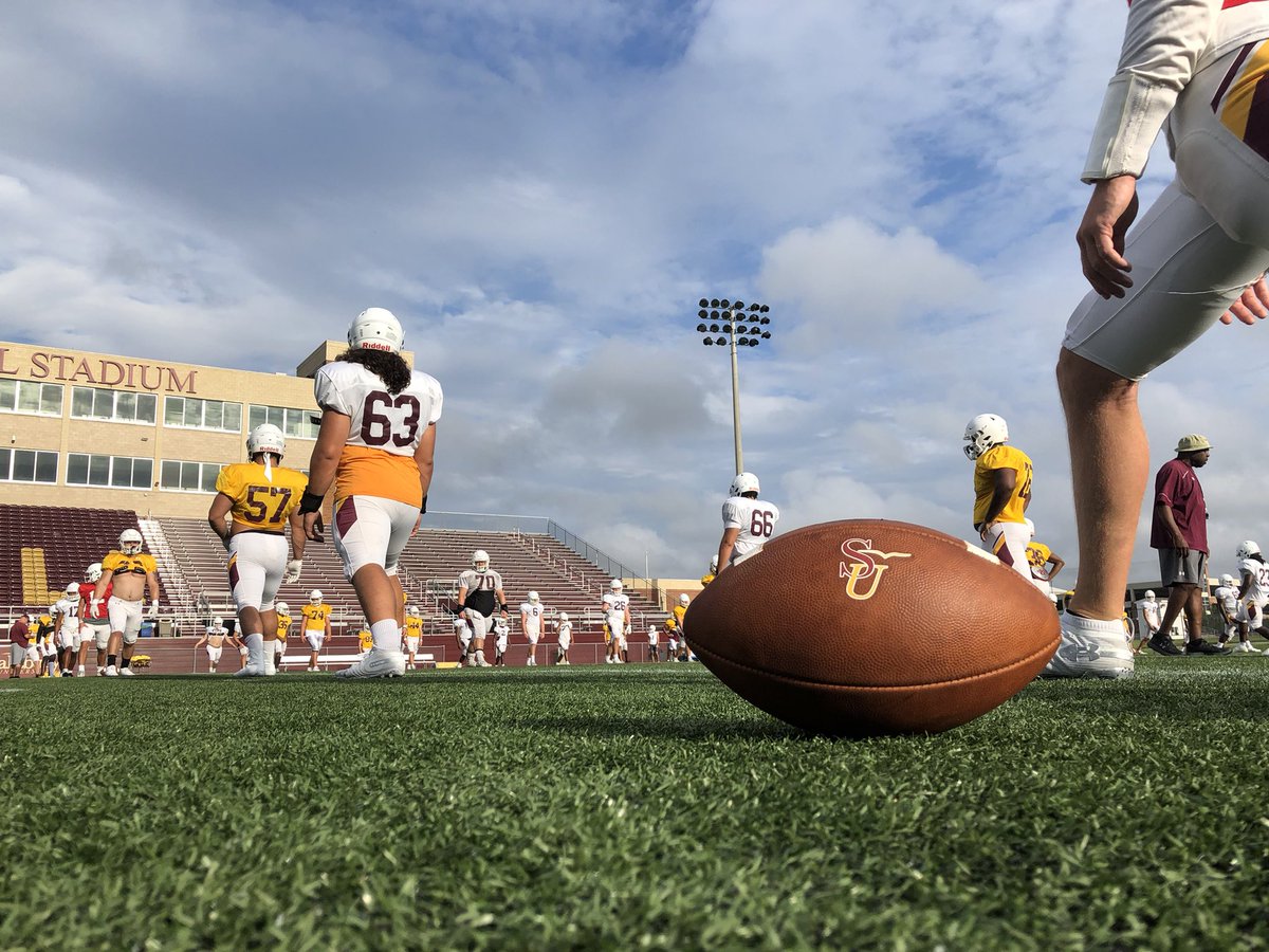 SeaGullFootball's tweet photo. Great first day in full pads! 
Guys were being dudes! 

#GoGulls #GoldPride https://t.co/Tfrsut1cvp