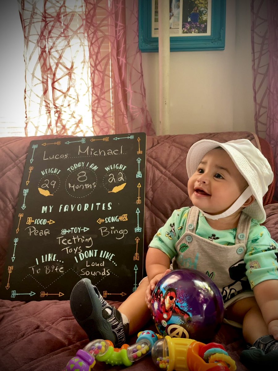 jessaven5's tweet image. My sweet big boy 💙  #8months #2teeth #tmobaby