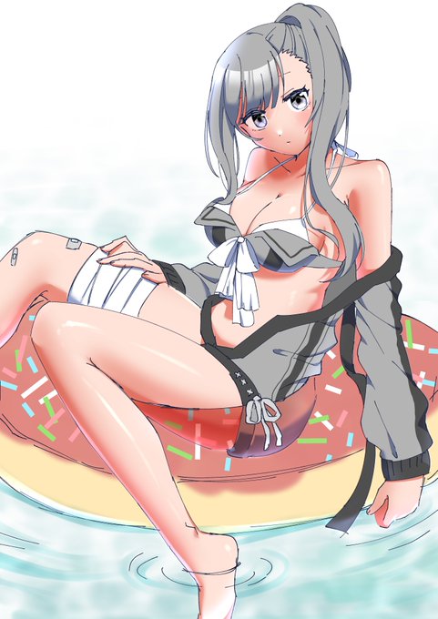 #おうつちの絵 
自分のツイート見失ったので再掲
水着Uちゃん 