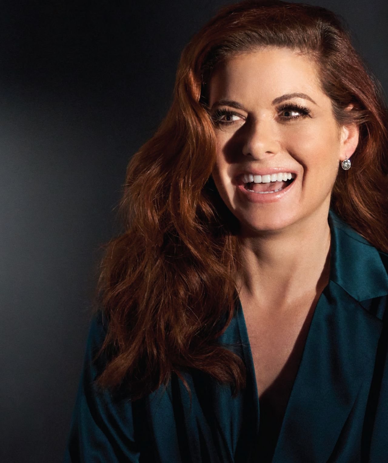  Happy Birthday Debra Messing      