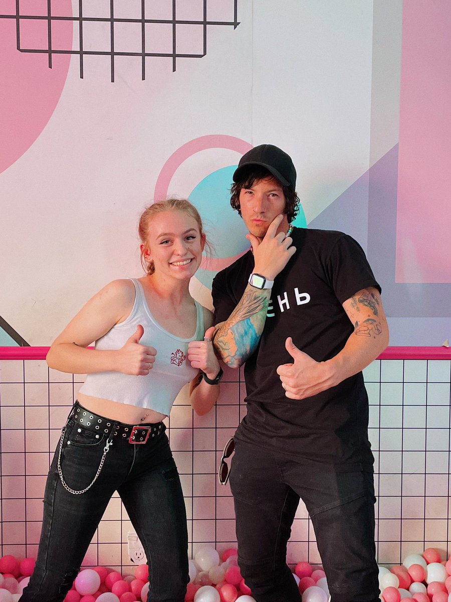 ⋆｡ z𖦹ë °⭒˚｡⋆ tweet media