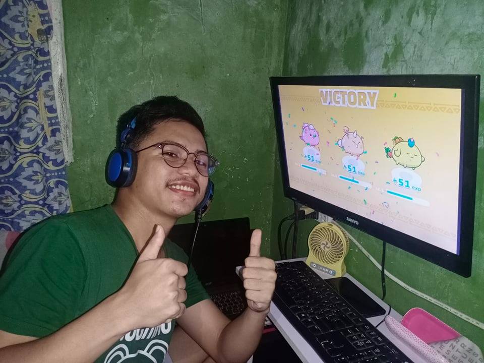 AnthonyJhayVil1's tweet photo. I would like to thank my bro @AxieElon for this opportunity. I'll promise that I will not do anything that would make you kick my ASS. happy 25k followers bro 50k next lezzgo!
#ASSBLAST https://t.co/GXr75rPUAQ