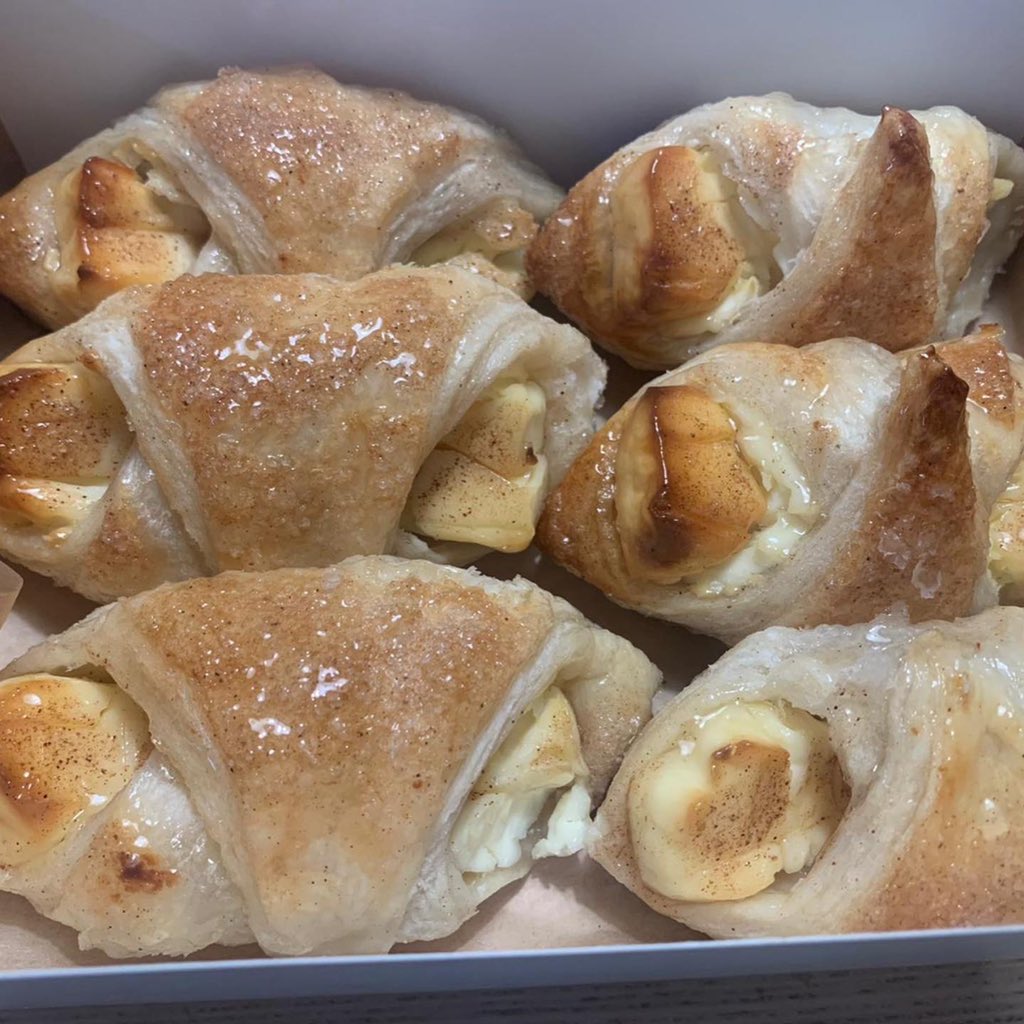 Los mejores quesitos😋 los hace  sobremesa 787-344-5636