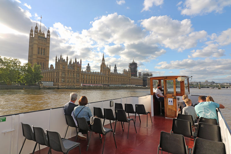 Thames River Boats tweet media