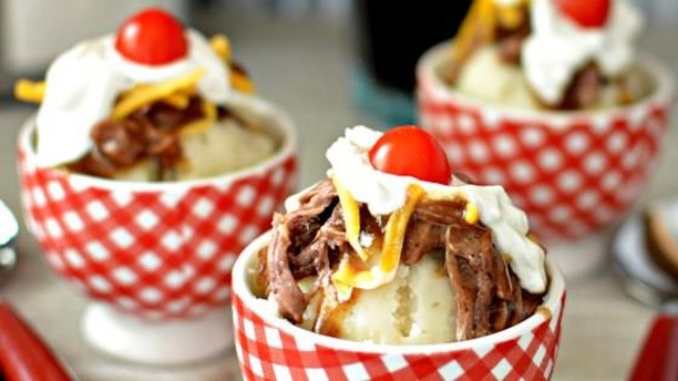 KeystoneMeats's tweet photo. #IceCream isn't really our thing around here... but that doesn't mean we can't still have a little #FunInTheSun!
And yes, of course we have a meaty #recipe for you! π
https://t.co/wX9obnQiS7
#KeystoneMeats #Sundae #SundaeRecipe #Recipes https://t.co/qHWRFlwrdL