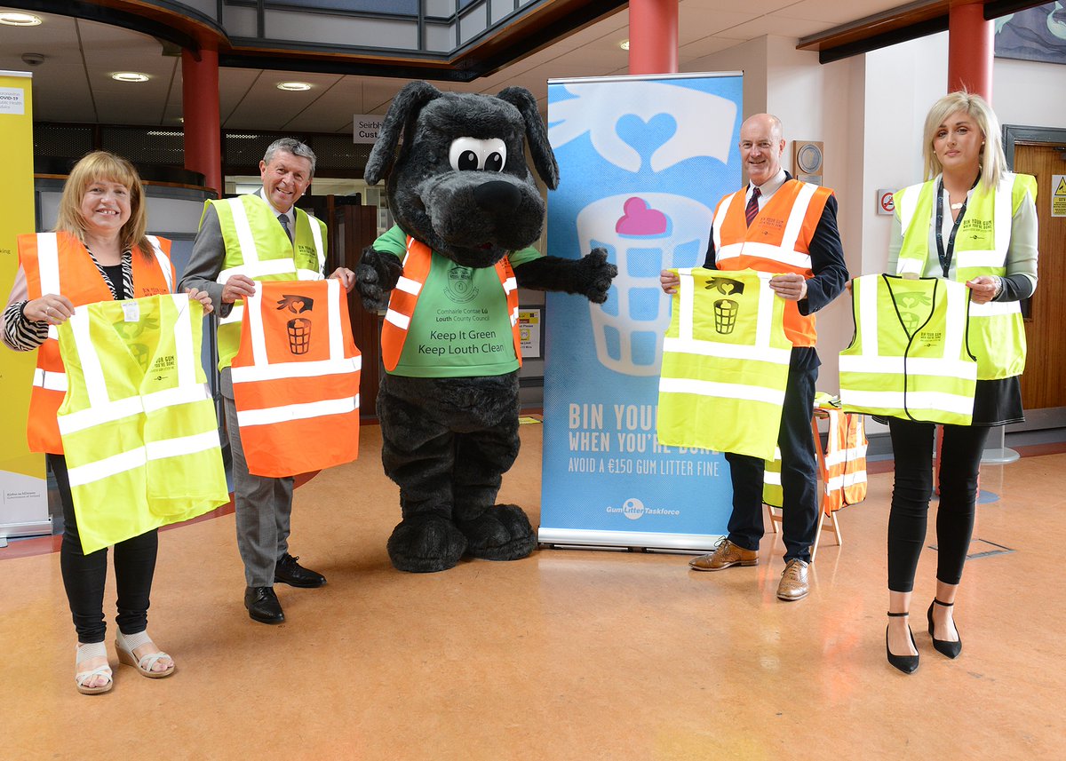 Keep our streets Cleaner and Greener by Binning you’re GUM when you’re DONE. County Council launched the Gum Litter Awareness Campaign last Friday 13th with Cathaoirleach Pio Smith, Director of Services Paddy Donnelly, Rosarie &amp; Alison, Community Office staff. #louthcommunity