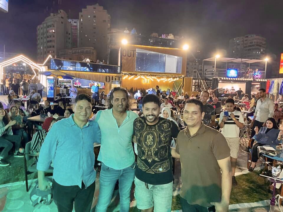 shahyshahy11's tweet photo. نجمنا #محمد_شاهين ❤️❤️منور من حفل 
"Out Cafe" بـ #الاسكندرية 😍😍

@MohammadChahine✨🌟
#MohammadChahine https://t.co/3z9wIm4GTN