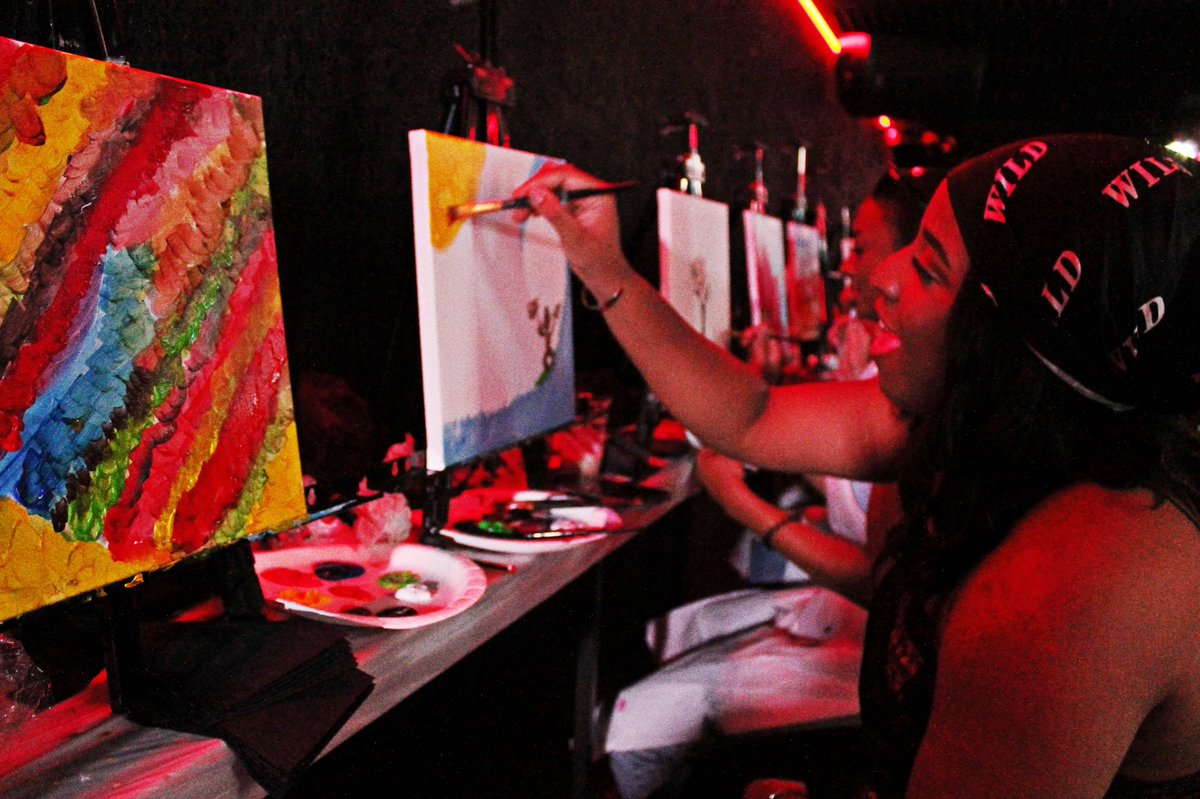 neeksvisual's tweet photo. Colourful vibrations at the latest @ArtPaths event 😍 pics by yours truly https://t.co/fGl5ga7CTG