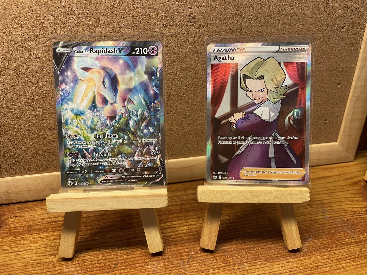 mini_pokemon's tweet photo. Y’all look what my two boys pulled from SINGLE PACK BOOSTERS!!! I’m super jealous but still love them! #pokemon #fullartcards #alternateart #pokemoncards https://t.co/d6eZh5b3I6