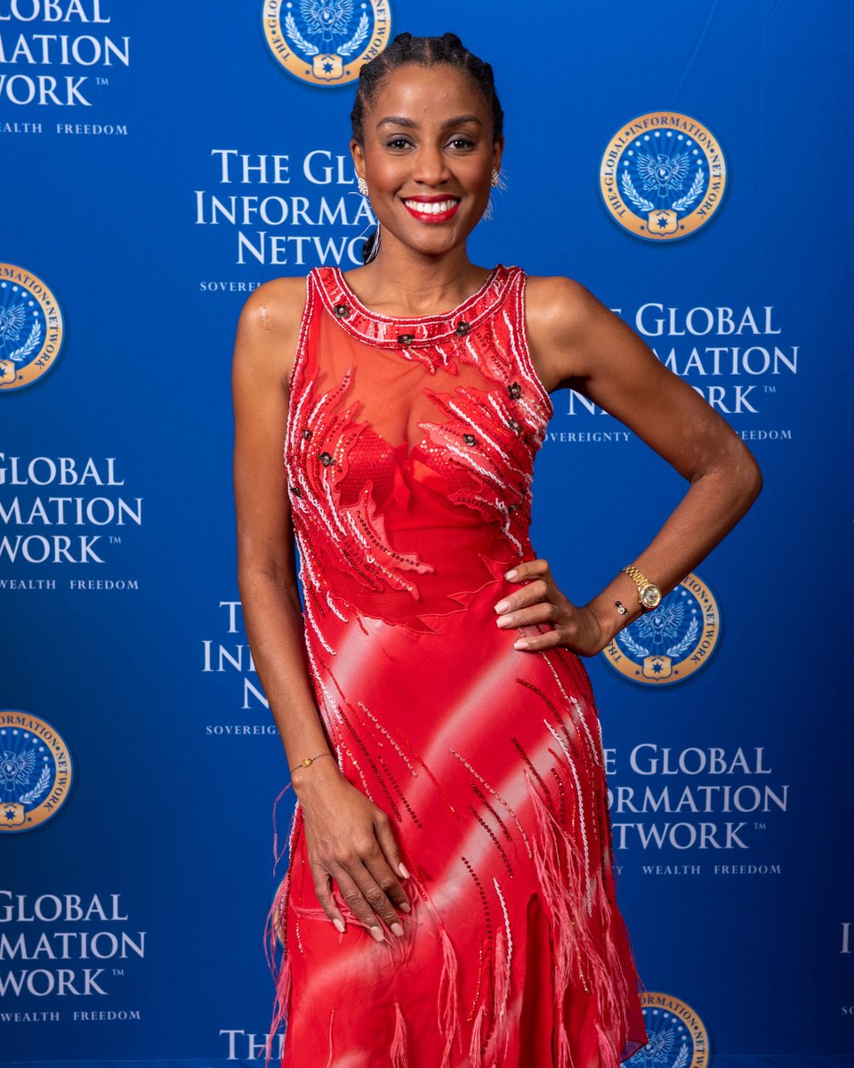 GINEVOLVE's tweet photo. Red Carpet at the #GIC21

Pick up your photos:
https://t.co/m2J92w6MuI https://t.co/mqfwI7VsyP