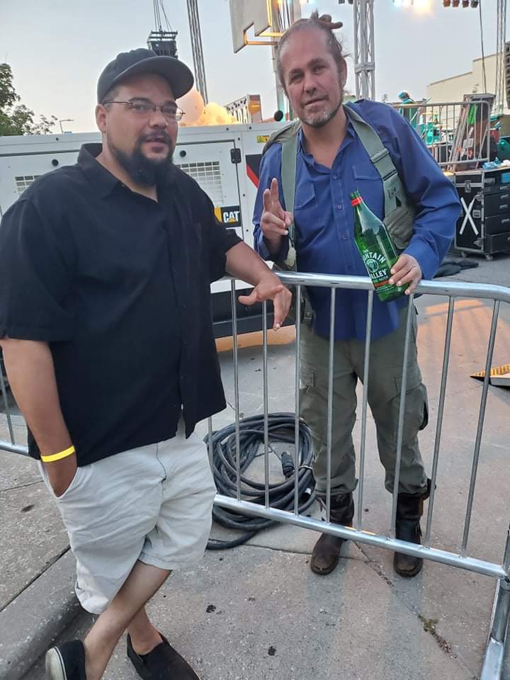 3von83's tweet image. The you get to meet @citizencope at a show!  Thank you for taking the time. Ya'll put on an amazing show!