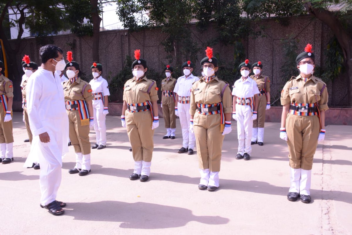 dpsfbd19's tweet photo. On the occasion of the 75th Independence Day, the NCC team of Delhi Public School,  Faridabad in association with 1 HR Naval Unit and 4 HR (Girls) Battalion organised the Flag Hoisting Ceremony in the school premises. 
@HQ_DG_NCC_ https://t.co/YHjCzHk3mt