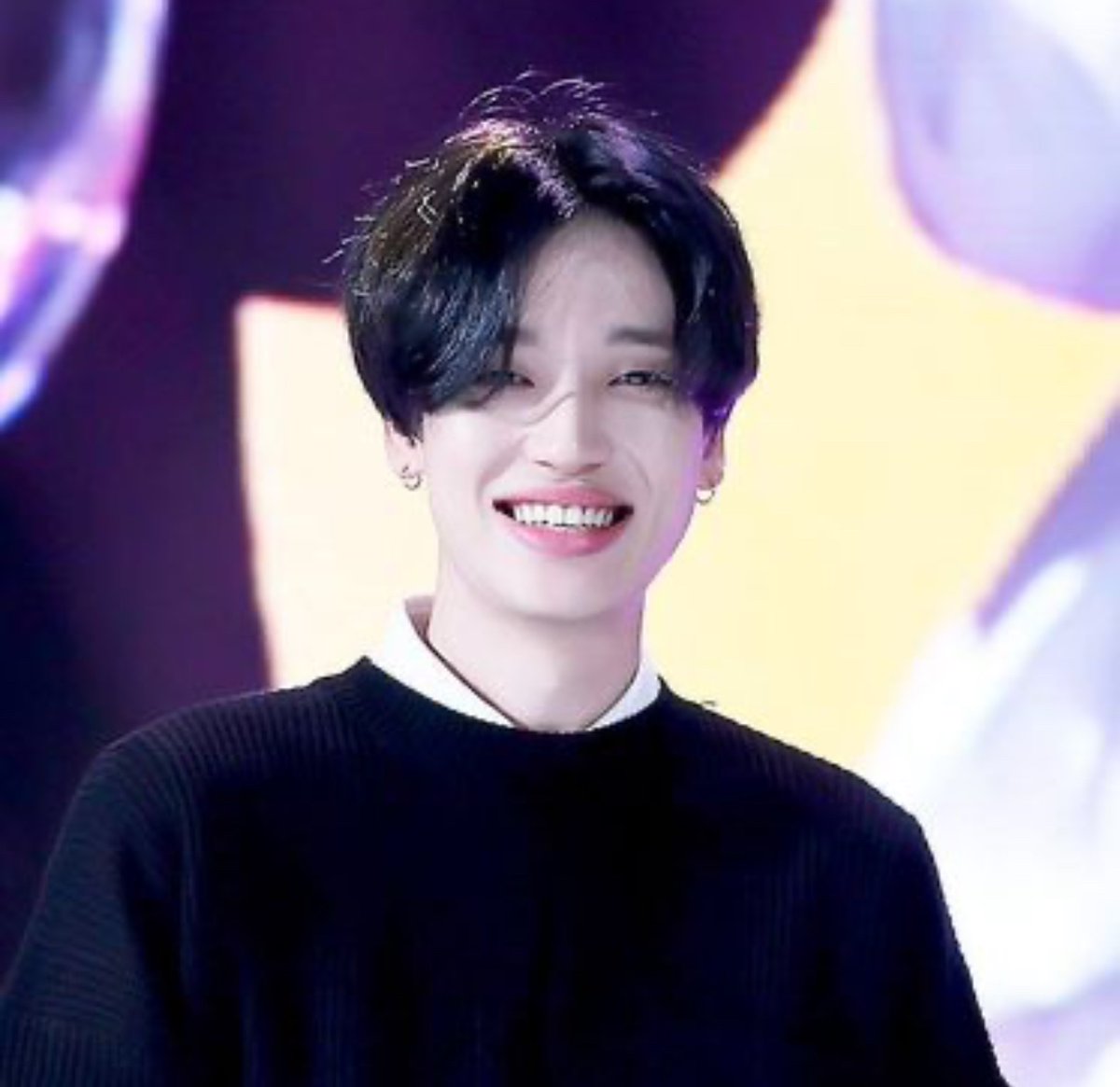 Dmnelle2's tweet photo. KEEP SMILING
KEEP SHINING
KEEP ON DOING WHAT YOU LOVE
WE LOVE YOU AND WE WILL ALWAYS BE HERE FOR YOU

HAPPY BIRTHDAY! 
#MyShiningStarNielDay
#니엘아_엔젤에게_와줘서_고마워
 #니엘아_엔젤에게_와줘서_고마워 https://t.co/90qZCSfH0i