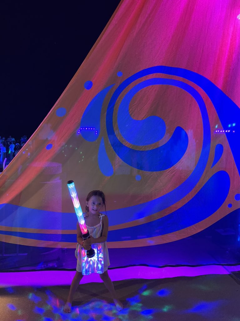 bradbonaroti's tweet photo. Cedar Point Nights! π€β€οΈ #CedarPoint #CPBeach #CP150 #CPNights @cedarpoint @TonyClarkCP https://t.co/fwlOL55kYW