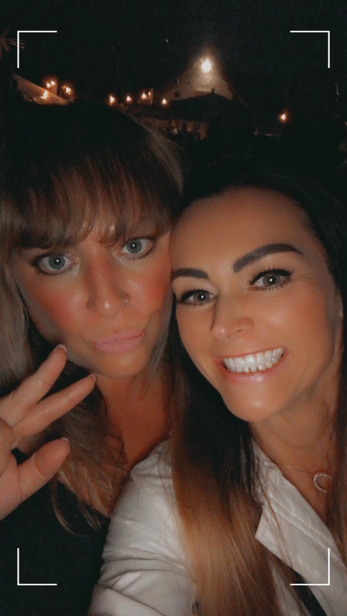 hannahlbr's tweet image. More pics of last night was sooo drunk #messynight❤️