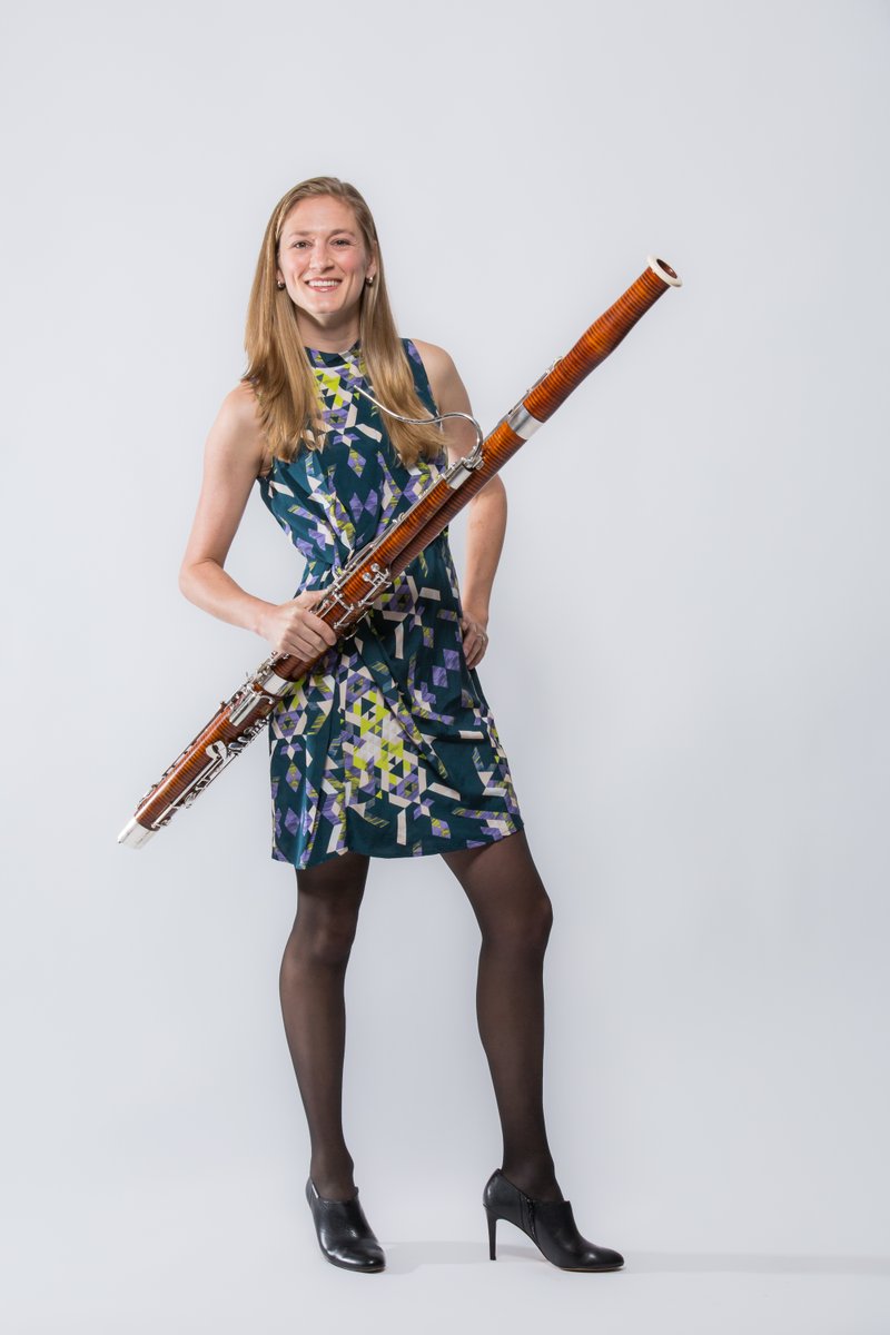 OICMF's tweet photo. Meet 2021 Festival Artist Dana Jackson!
Read her full bio here: https://t.co/JVVhgi0spr
Read her answers to our 10 Questions here: https://t.co/GAPDkXPPc6 https://t.co/0FpS1W6Bjn