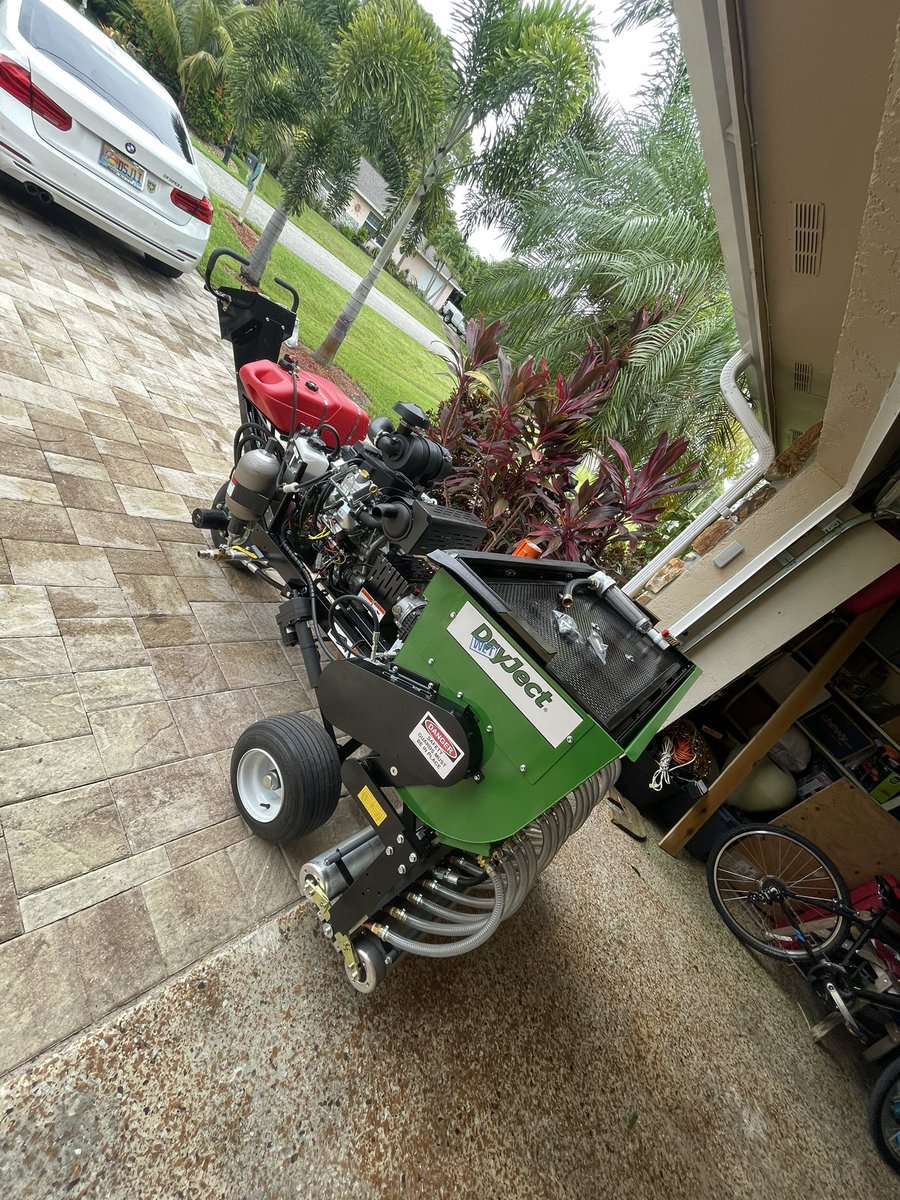 Chase_DryJect's tweet image. We unboxed our newest machine today. 

We call this one “Big Jefe”

@DryjectHQ @DryJect

#DryJect
#PoundSand