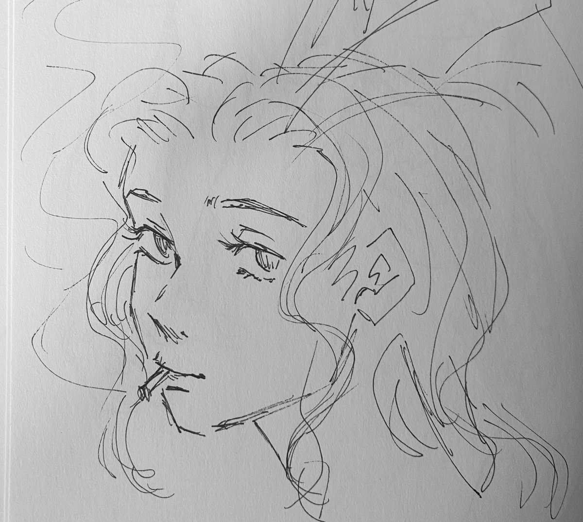 h0i44's tweet photo. J’ai un carnet de croquis à remplir pour l’école https://t.co/hzusqfGNgx