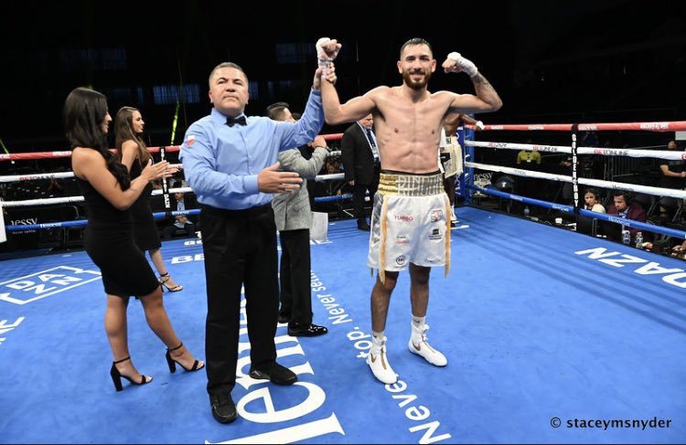 InTheRingWithC1's tweet photo. Congratulations @GoldenBoyBoxing @AlexRincon95 and the teams win last night ! @DAZNBoxing
📸 @staceymsnyder @dallas_boxing
#ortizkavaliauskas #thestar #texasboy #dfdubb #boxing #boxer #inGodwetrust #intheringwithchristine #wciw #hcp #itsgonzo https://t.co/TRlkV2Ib3C